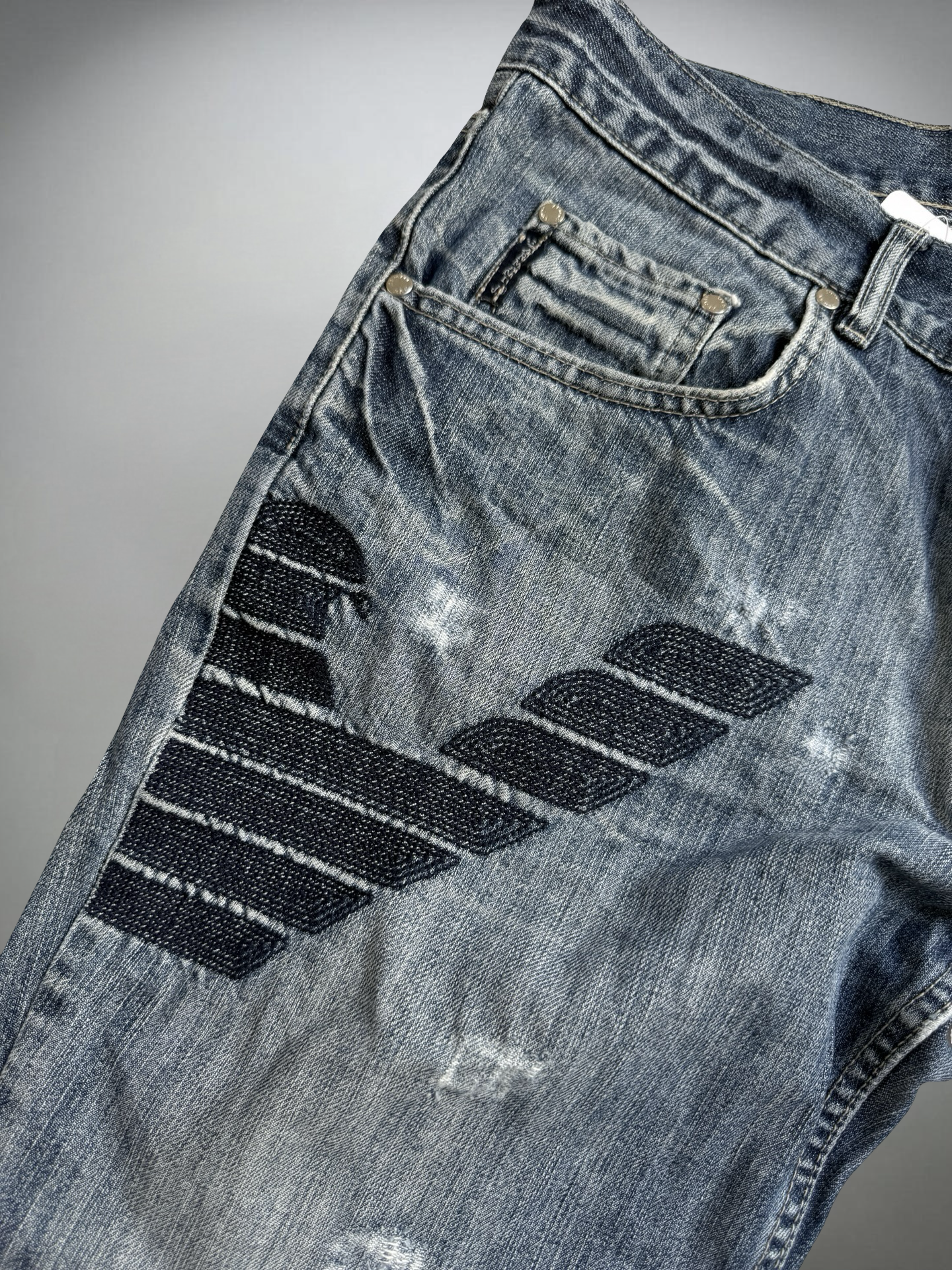 Armani Jeans (M)