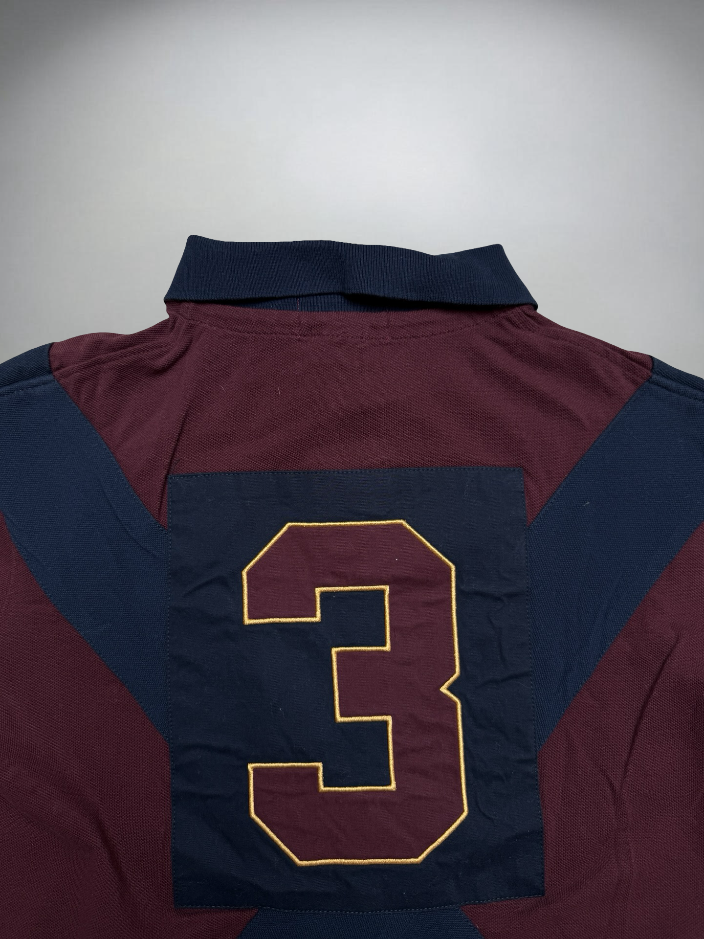 Ralph Lauren Polo (L)