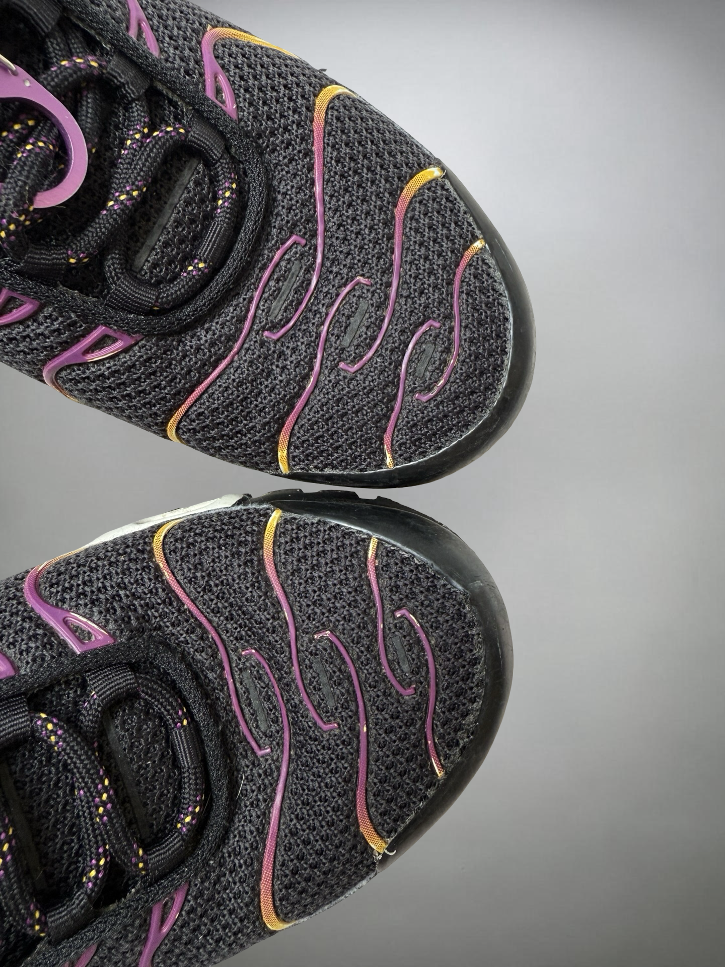 Vintage Nike TN Shoe (42)