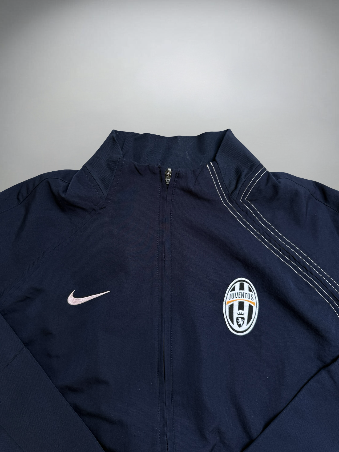 Nike Juventus 2005 Tracksuit (XL)