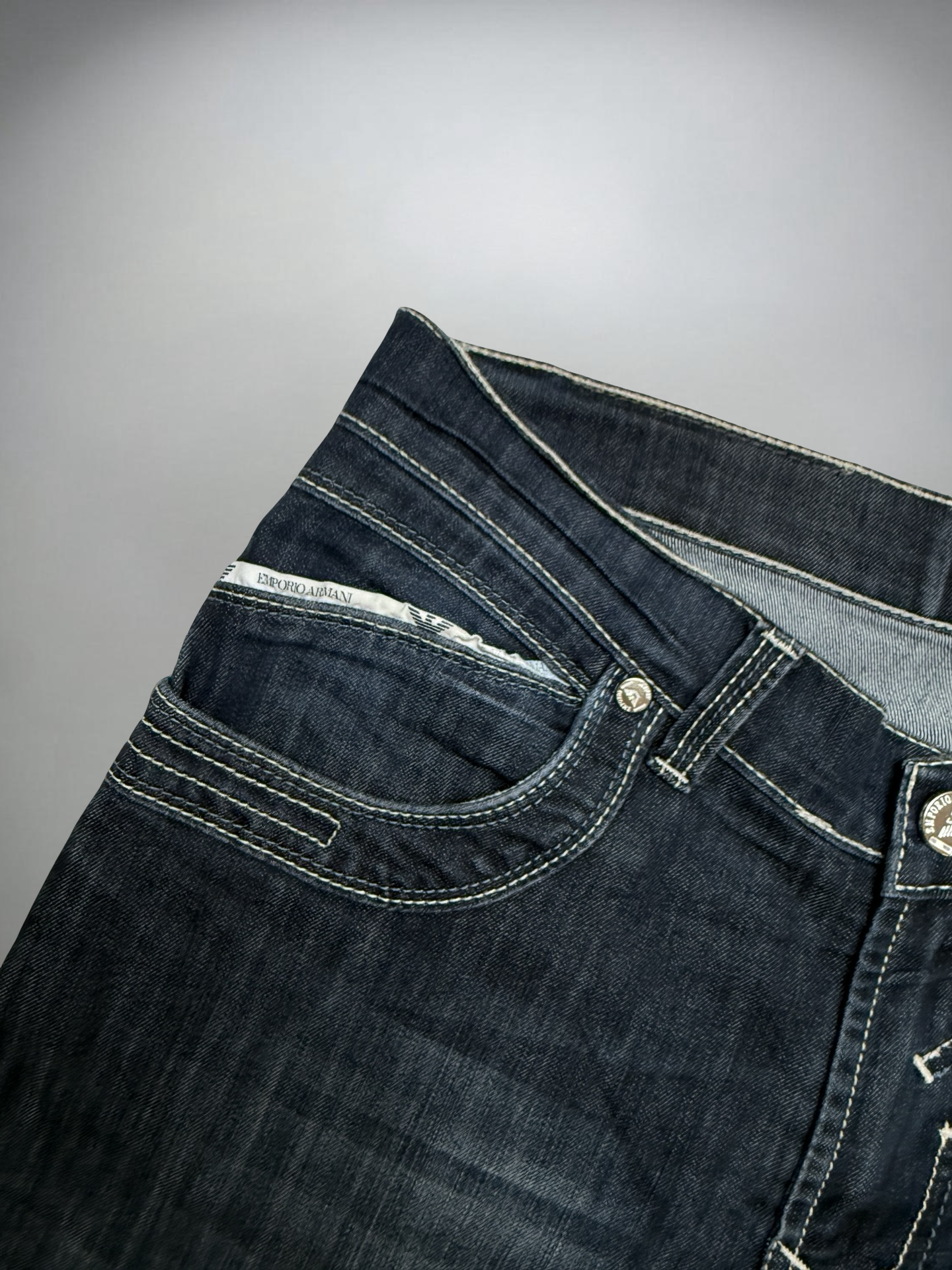 Armani Jeans (M)