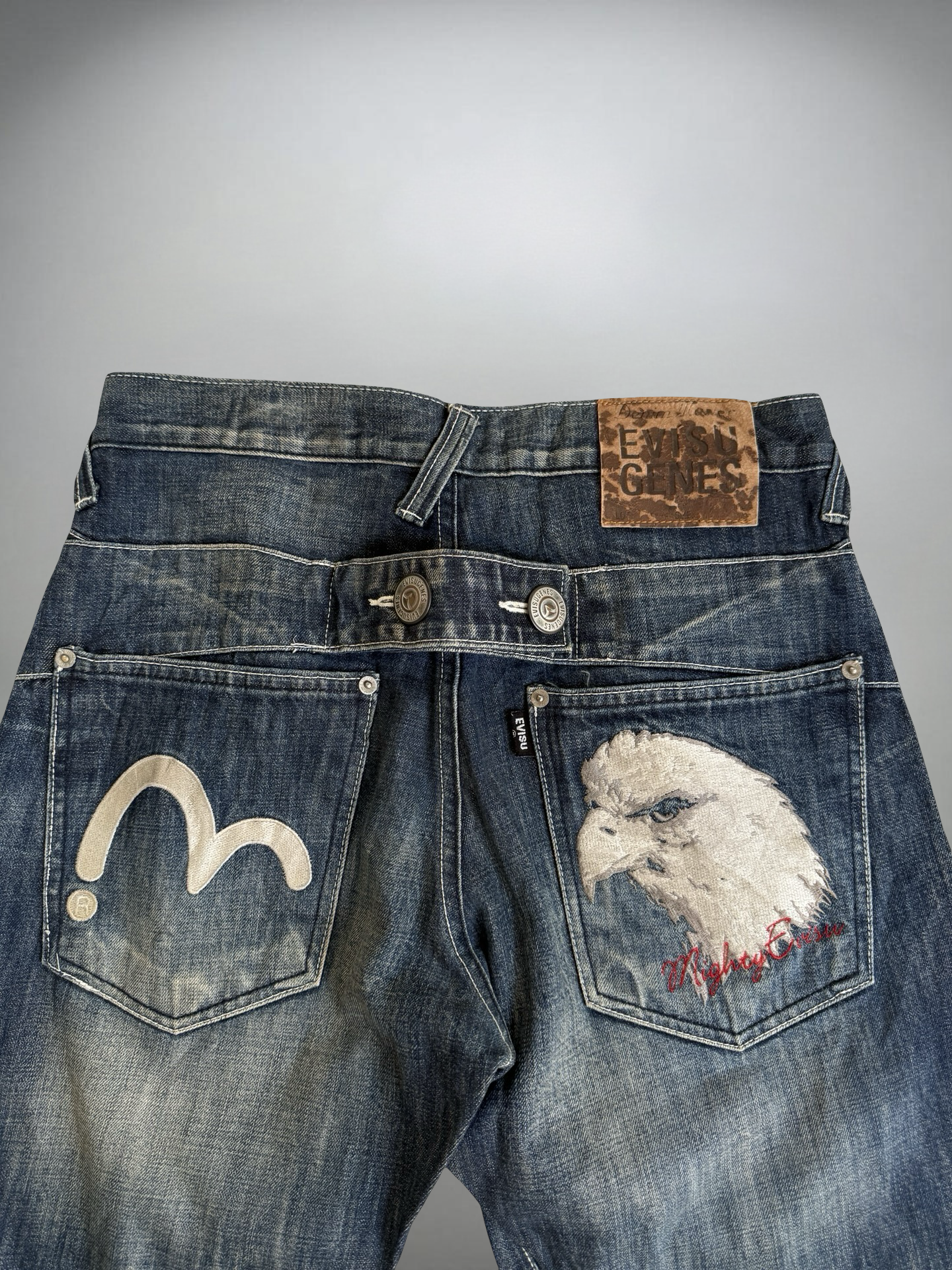 Evisu Jeans (S)