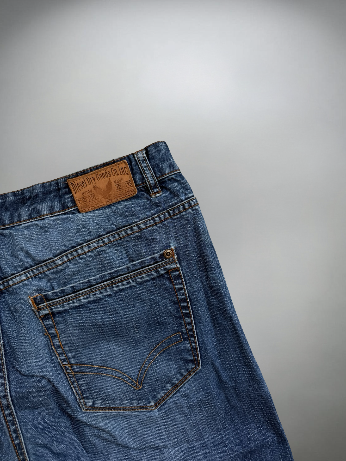 Diesel Basic Jeans (M-L)