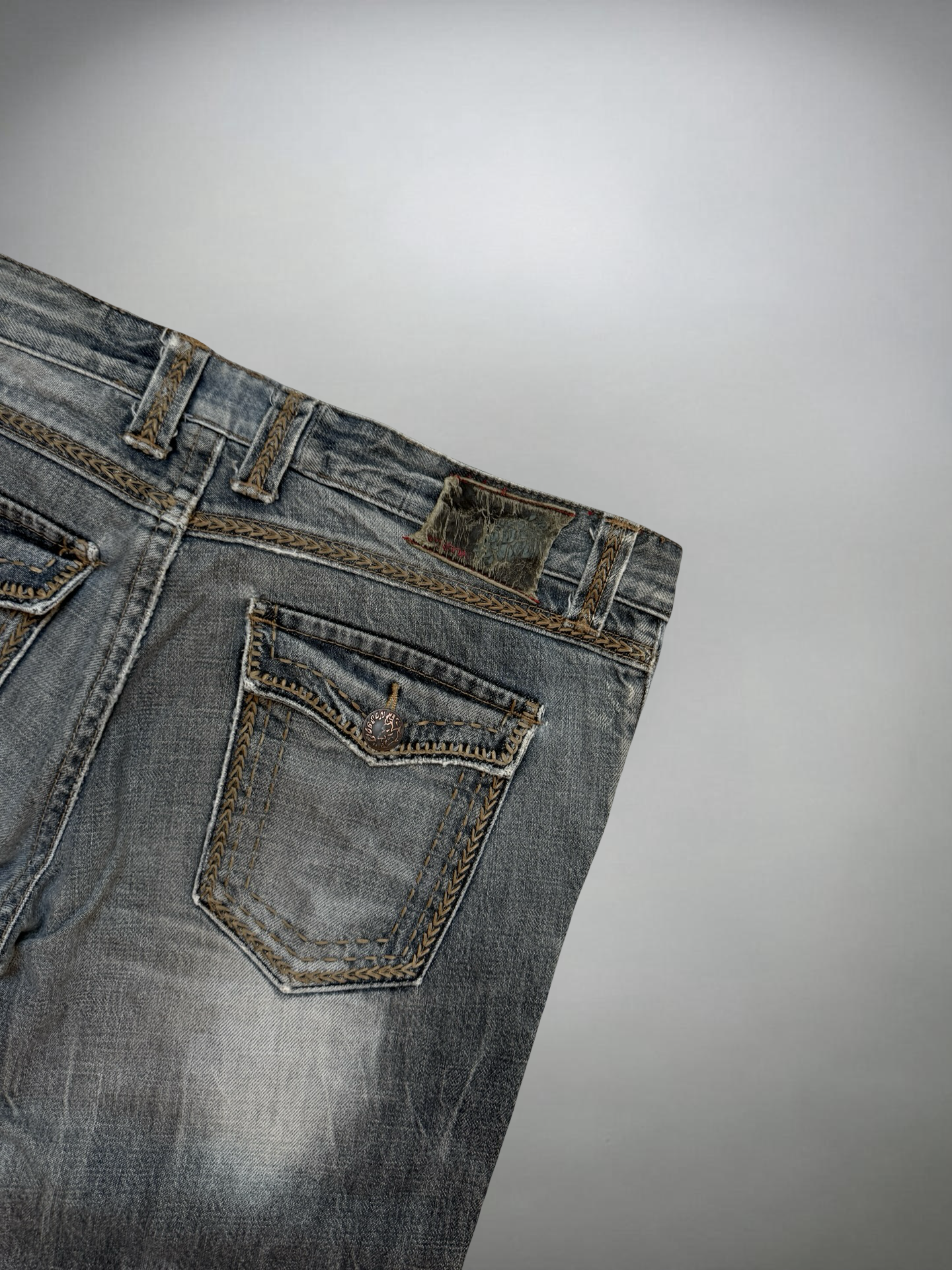 Vintage Washed Jeans (M)