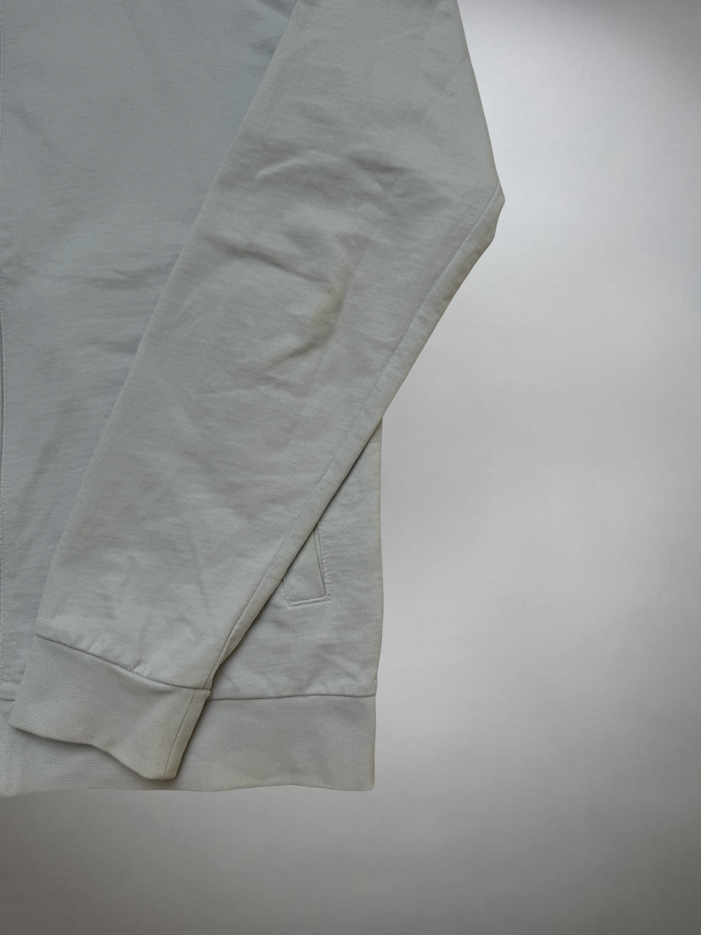 Armani EA7 Zip (S-M)