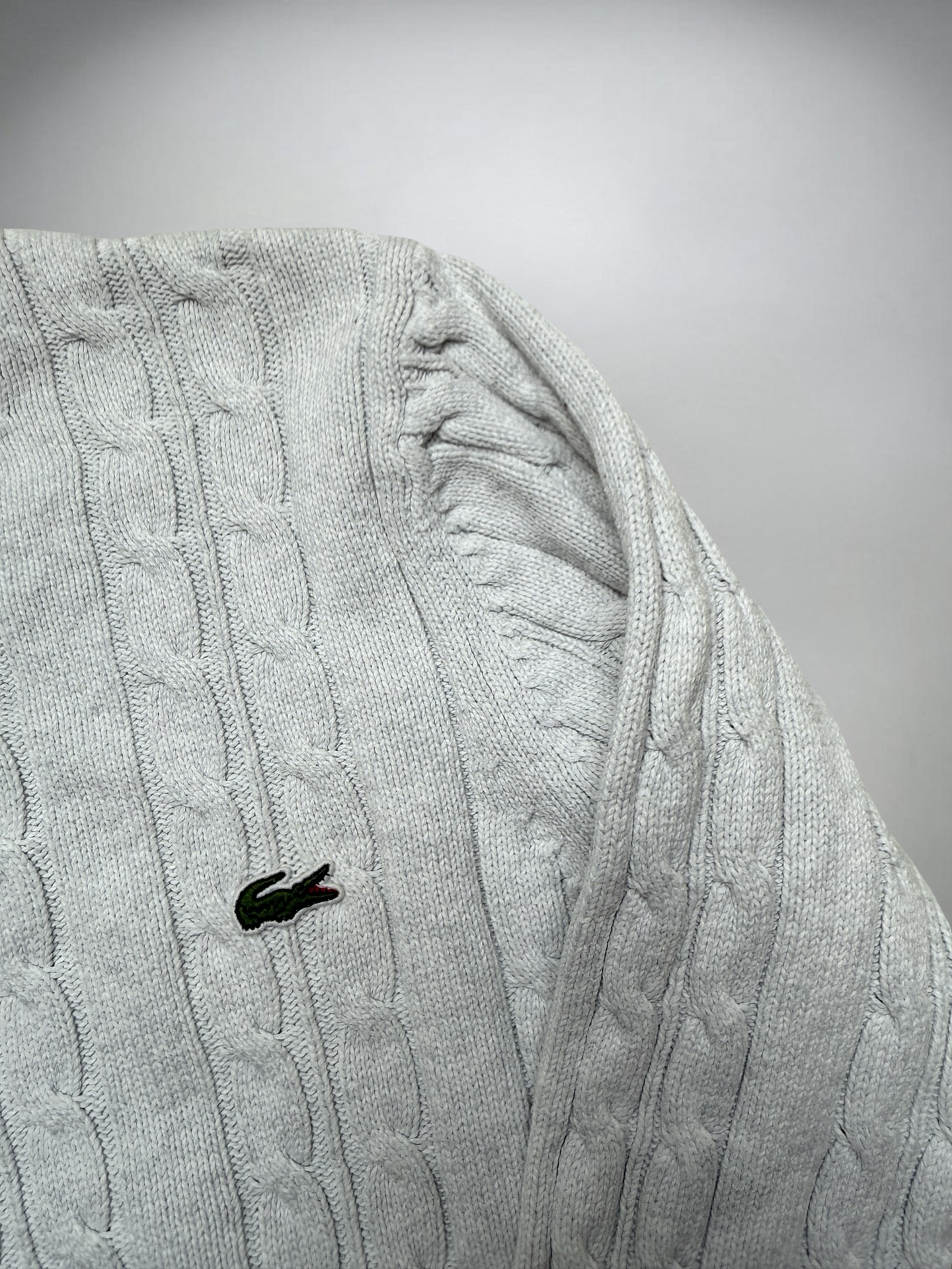Lacoste Sweater (L)