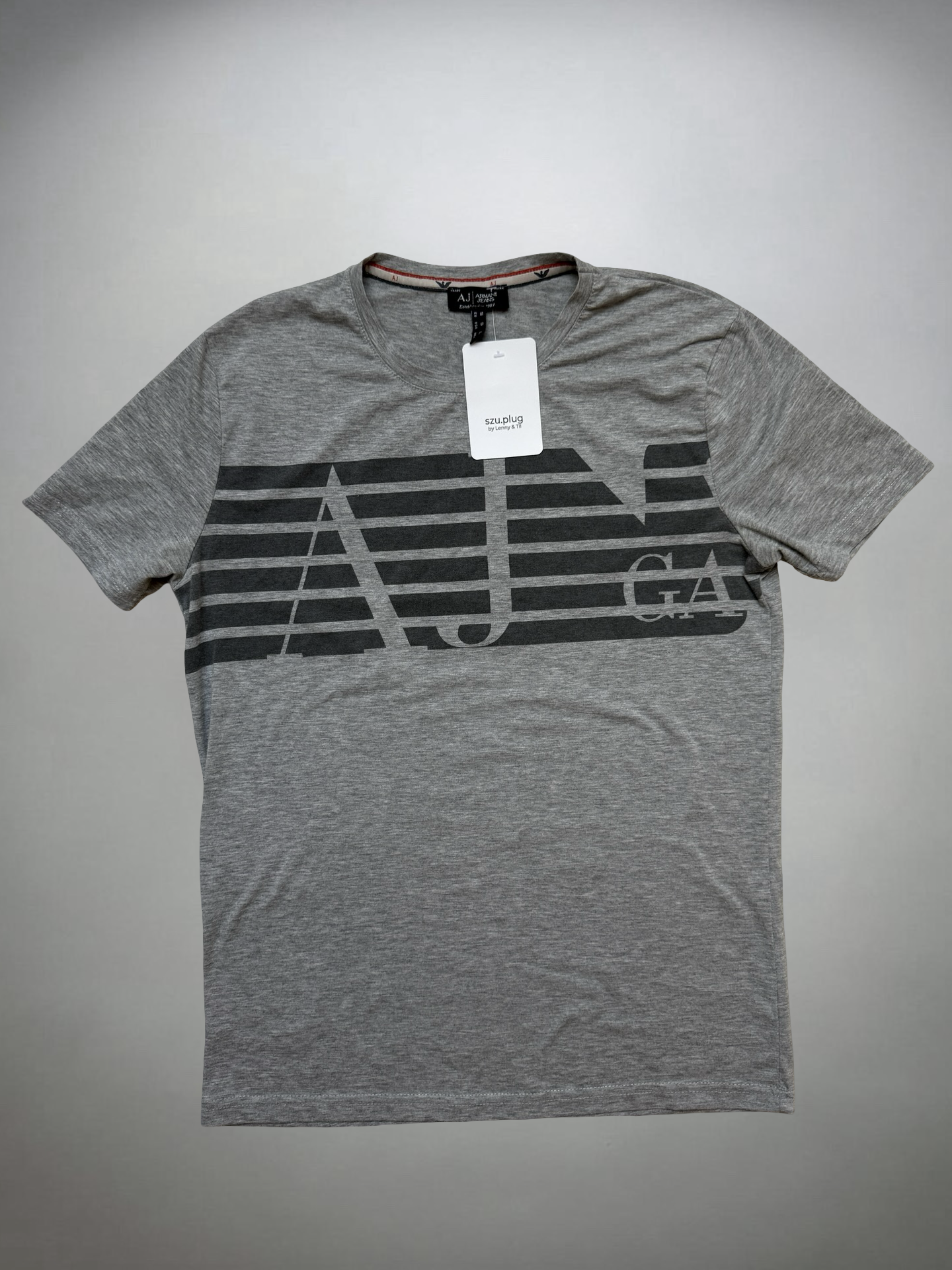 Vintage Armani T-Shirt (S)