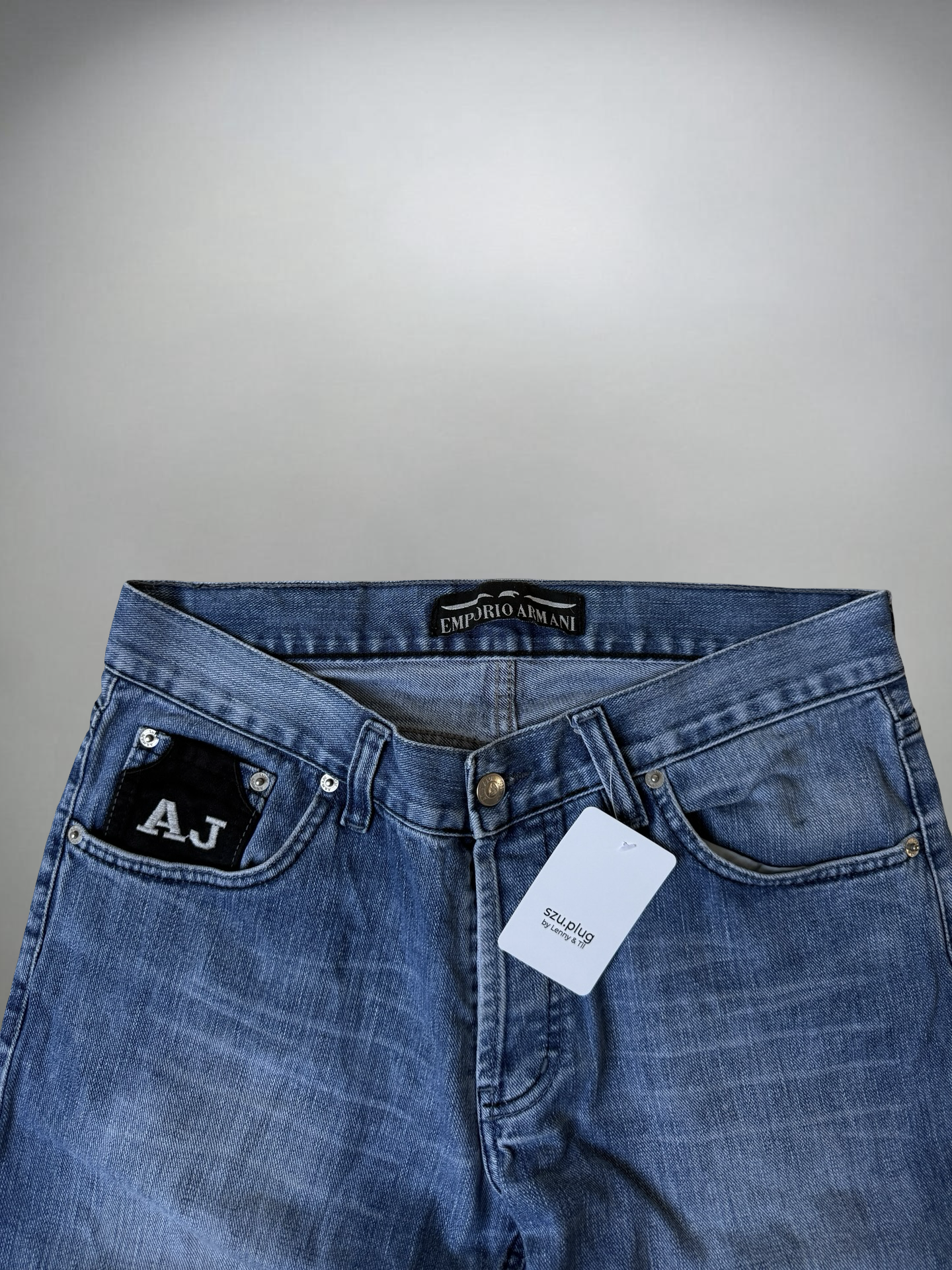 Armani Jeans (S-M)