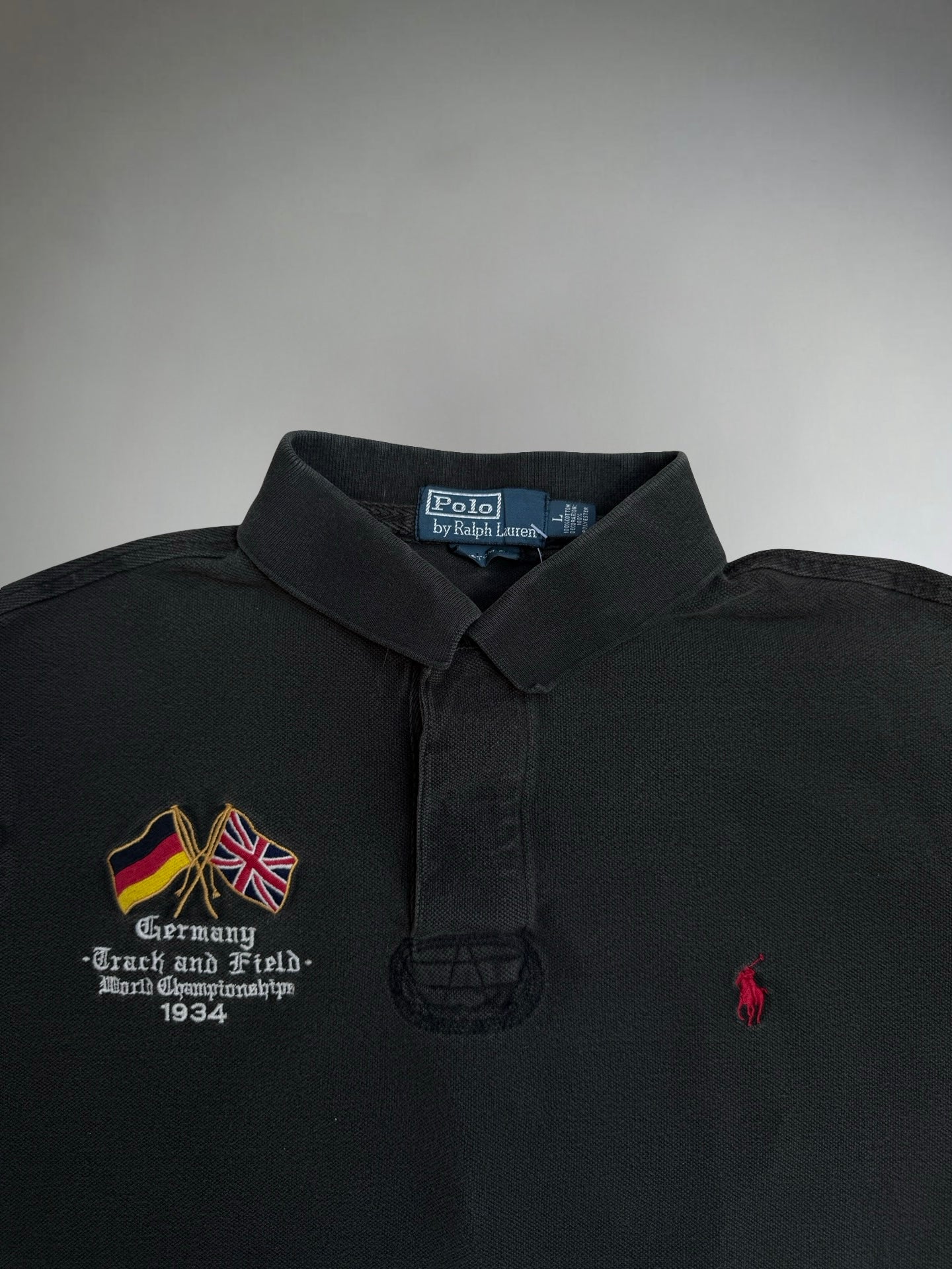 Ralph Lauren Polo (L)