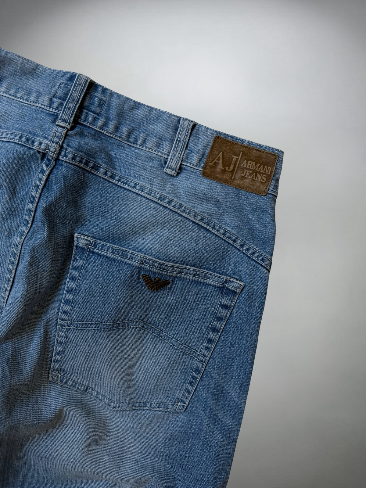 Vintage Armani Bootcut washed Jeans (M)
