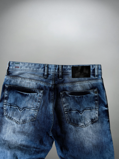 Vintage Diesel Slim Jeans (M)