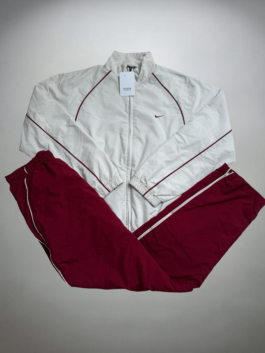 Nike Tracksuit (M)